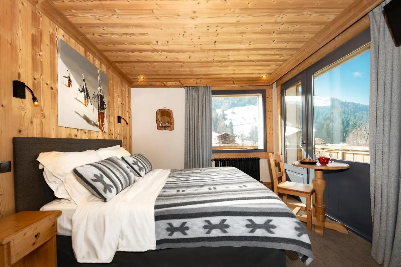 Hotel-Chalet Les Ecureuils Restaurant, Piscine, Jardin Garage Le Grand-Bornand Frankreich