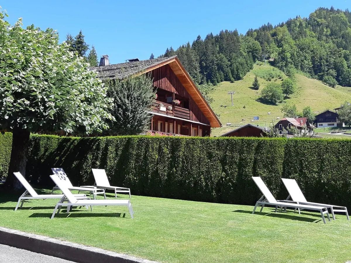 Hotel Hotel-Chalet Les Ecureuils Restaurant, Piscine, Jardin Garage Le Grand-Bornand