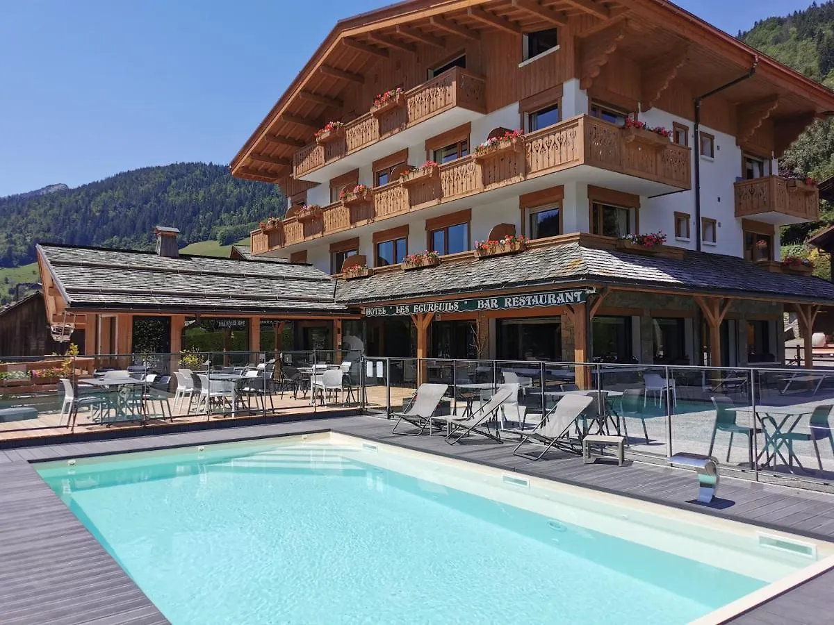 Hotel-Chalet Les Ecureuils Restaurant, Piscine, Jardin Garage Le Grand-Bornand