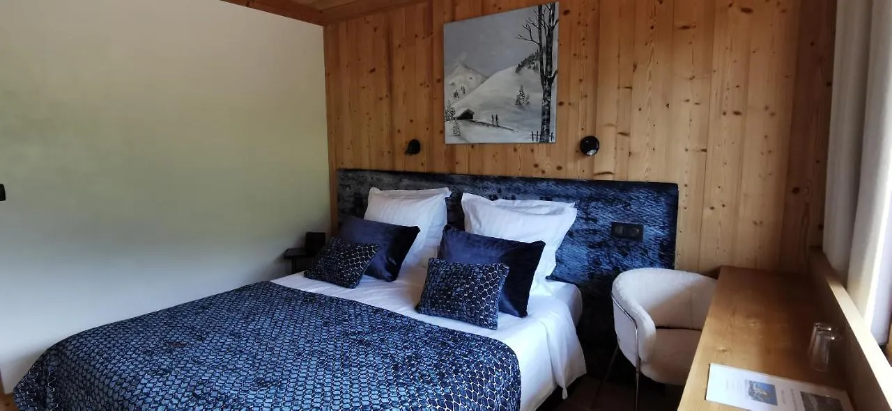 Hotel-Chalet Les Ecureuils Restaurant, Piscine, Jardin Garage Le Grand-Bornand 3*,  Frankrijk