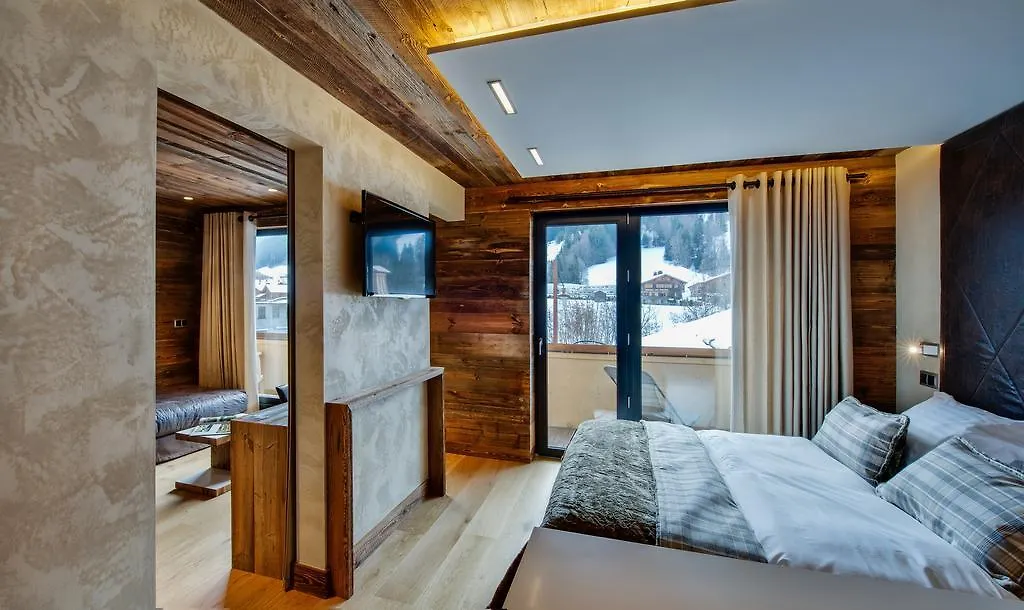 Hotel-Chalet Les Ecureuils Restaurant, Piscine, Jardin Garage Le Grand-Bornand