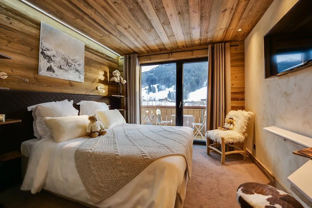 *** Hotel Hotel-Chalet Les Ecureuils Restaurant, Piscine, Jardin Garage Le Grand-Bornand Frankreich